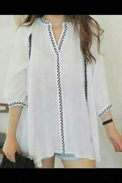 Leaf Embroidery Blouse